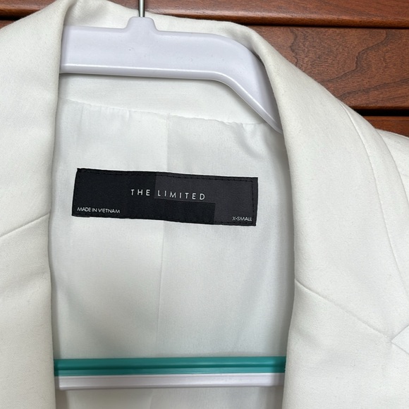 The limited blazer - Picture 2 of 6